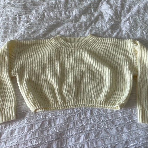 SHEIN Sweaters - Shein Cropped Sweater